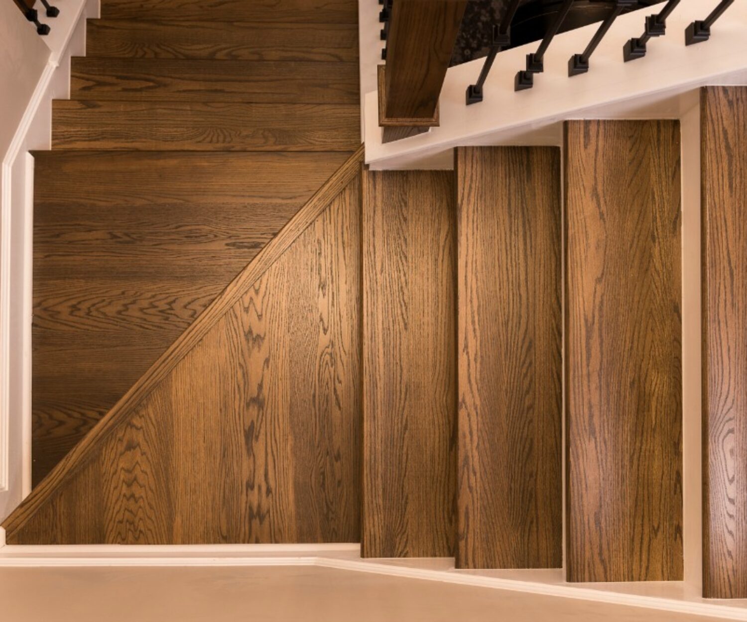 staircase_downstairs_arial